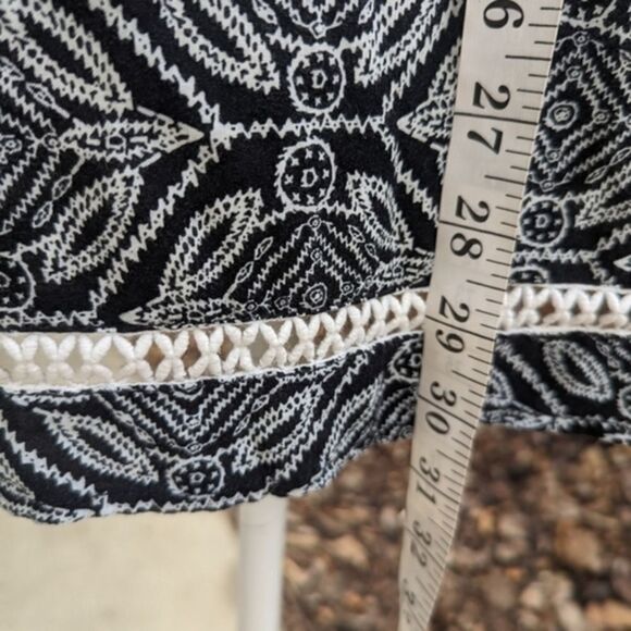 Miami women's short sleeve 100% cotton black and white lace size small top - Picture 4 of 9